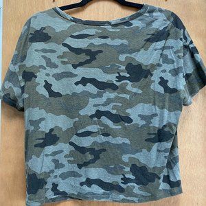 Zara Trafaluc Camo T-Shirt